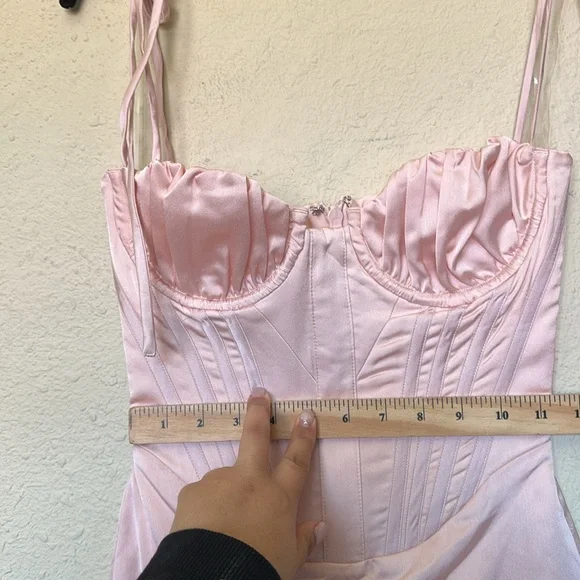 HOUSE OF CB 'Alma' Blush Pink Satin Corset Midi Dress NWOT size XS - Picture 7 of 9